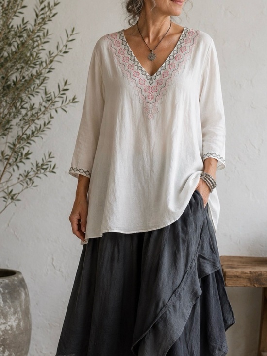 Eddie Bauer Tops - Eddie Bauer Vista Point Embroidered Tunic size XS White